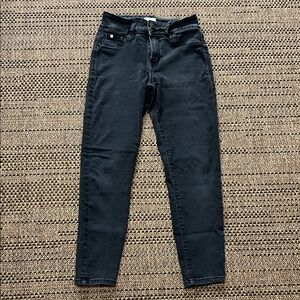 Classic Skinny Jeans for Women